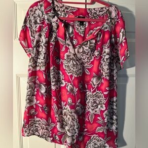 Worthington Short Sleeve Blouse